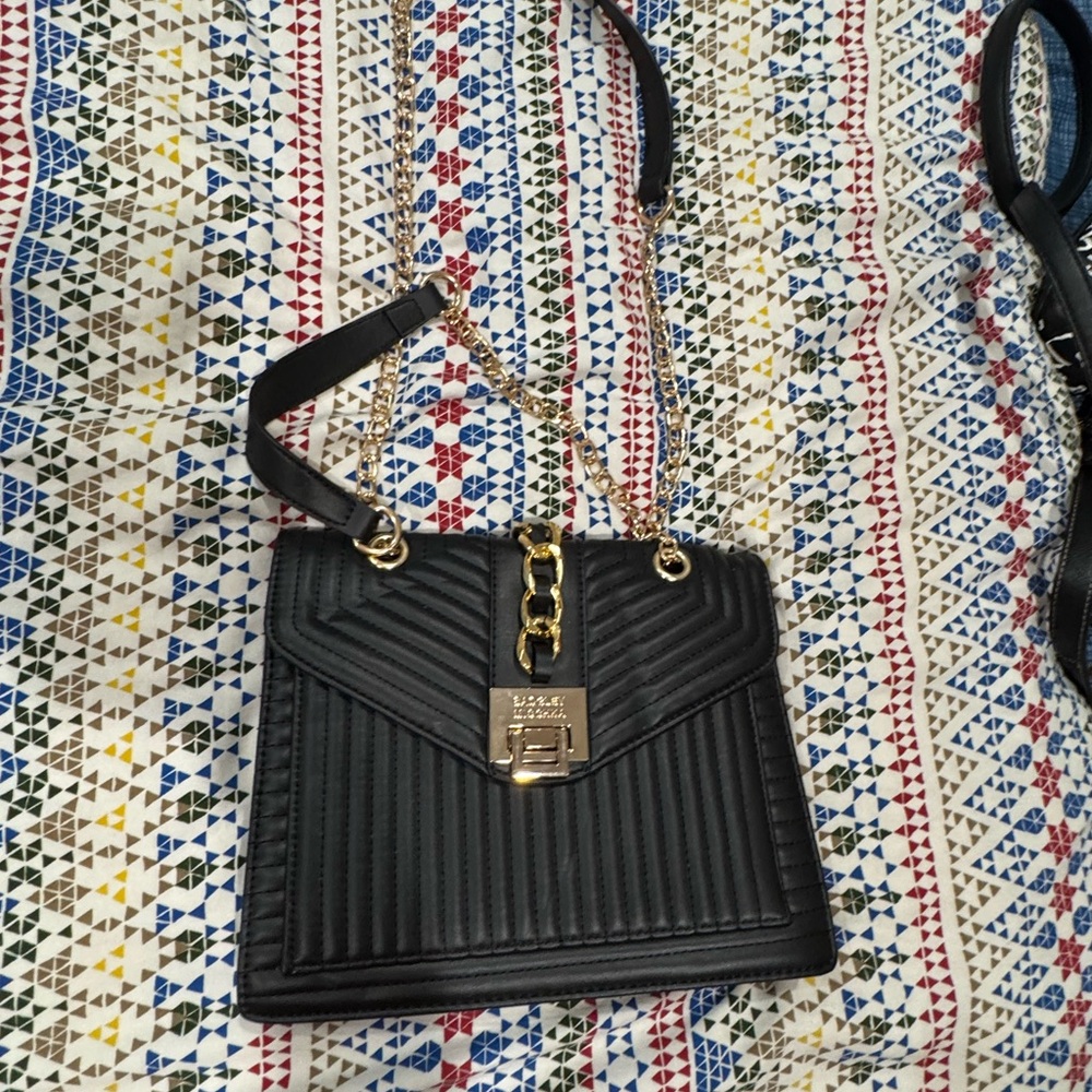 Black Quilted Chain Shoulder Bag